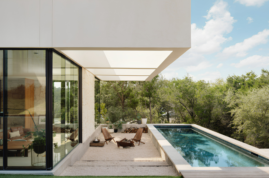 Outdoor living space by Terra OC
